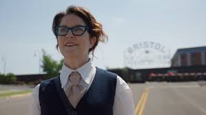 The story behind Australia’s incredible democratic system | Civic Duty: Annabel Crabb is on a one…