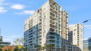 Australian suburbs where house prices are falling despite rate cuts | Buying boom: 60 suburbs whe…