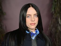 Billie Eilish Ditches Her Signature Hair for Her Shortest Cut in Three Years | Billie Eilish Ditc…