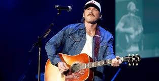 Newlywed Couple Does a Hilarious Morgan Wallen-Inspired Walkout for Their Wedding Reception | Gro…