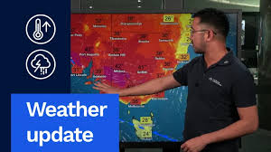 Weather update: Hot and unsettled conditions for south-east Aus | Millions to be smashed by heatw…
