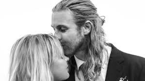 Sad sign Aussie star has split from husband | Tones and I quietly deletes wedding anniversary pos…