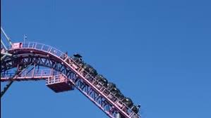Major Aussie theme park ride stalls mid-track | Riders returned to safety after hours suspended m…