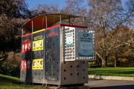 Recycle Rewards installs collection baskets on public bins in new trial | New bins bring a welcom…