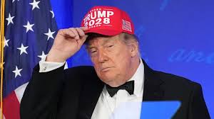 ‘Who the hell wrote that?’: Trump bombs at correspondents dinner with unfunny, tasteless spee…