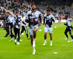 Newcastle v Aston Villa: Premier League – live | Premier League predictions & Jones Knows’ best…