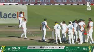 ‘What are you doing?’: Marnus in stump mic moment as Aussies take control