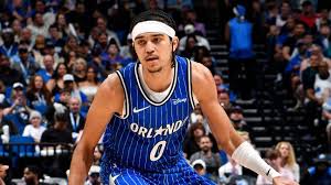 Fantasy basketball pickups: Add Anthony Black, Cedric Coward before it’s too late