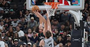 Clingan, Avdija Come Through Versus Spurs for Big Blazers Win | Spurs vs. Trail Blazers Predictio…