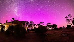 ‘Off the charts’ aurora australis puts on spectacular show across Australia | Aurora australis se…
