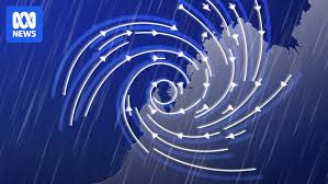 Track Cyclone Luana live as it crosses WA coast | Severe weather update: Tropical cyclone expecte…