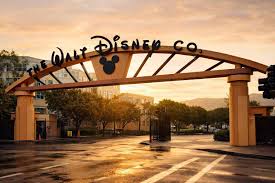 Disney stock ends week higher after Friday bounce — what to watch for DIS next week | How Recen…