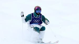 Graham survives close shave to reach moguls final | Live: Aussie Anthony makes brilliant start to…