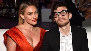 Hilary Duff’s Complete Relationship History, From Her ‘Lizzie McGuire’ Days Until Now | Inside Hi…