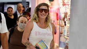 Popstar touches down for week of ‘unapologetic’ parties | Review: Kesha @ The Riverstage (Bri…