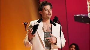 Star’s wild undies-free Grammys outfit | Grammys 2026 LIVE updates: Early win for Tame Impala, …