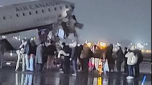 Air Canada plane hits ground vehicle at New York’s LaGuardia Airport: report | Air Canada Expre…