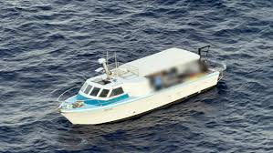 Five people rescued after 10-hour ordeal on sinking boat | Kids stranded for 38 days drank turtle…