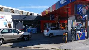 Fuel panic buying ‘causing system to break down’, experts warn | Dozens of petrol stations around…