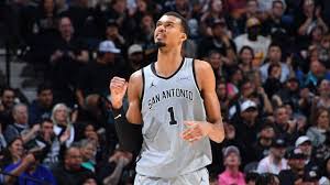 Hornets’ LaMelo Ball: Paces team with 22 points | Bucks’ Giannis Antetokounmpo Gets New Company I…