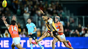 Live: Giants, Hawks clash in Sydney before premiers open campaign in Brisbane | AFL live: ‘Supe…