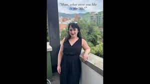 Matilda star Mara Wilson stuns fans by ‘looking the same’ 30 years on in 90s trend video | What M…