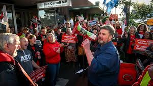 Strike looms after teachers reject ‘completely unacceptable’ government pay offer | Victorian…