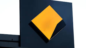 Big bank rocked by ‘intermittent’ app outage | Former Commonwealth Bank boss sells Sydney hom…