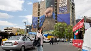 Iran War Live Updates: Trump Offers Mixed Messages on War’s End as U.S. Enforces Blockade on Horm…