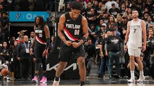 Lakers’ Jake LaRavia: Leaves for locker room | Why Lakers’ shooting records in Game 1 could be go…