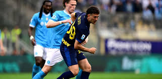 Napoli, pari sanguinoso a Parma: non basta McTominay, stasera l’Inter può cucirsi mezzo scudetto…