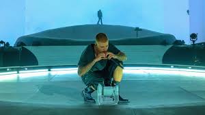 Why Justin Bieber Played YouTube Onstage for Thousands of People | Justin Bieber’s Coachella Week…