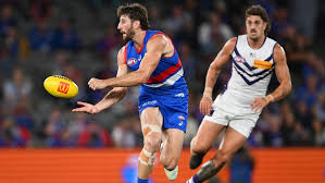 Dogs make call on sore superstar, veteran midfielder sidelined again | Bontempelli to play throug…