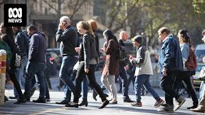 Economists rush to change interest rate forecasts as jobless rate jumps | Economy crunched as une…