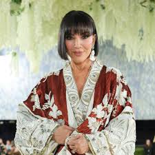 Kris Jenner, 70, proves $100k facelift is still perfect as she stuns on Met Gala red carpet | Kri…