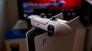 PlayStation Plus to raise monthly subscription by £1 in UK | Sony Announces PlayStation Plus Pri…