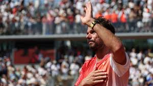 Stan Wawrinka waves emotional goodbye in final French Open | Tennis world pays tribute after two …