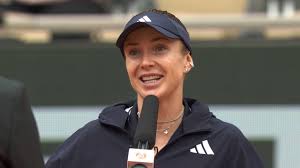 Svitolina beams as Ukraine locks in semi-final appearance | On-Court interview: Svitolina R4 | Be…