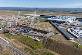 Sydney airport rail line hit with major go-slow as dispute blows up | First look at Sydney’s ne…