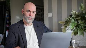 Buyer’s agency clients urged to proceed days before collapse | Eye-watering amount owed to Dashdo…