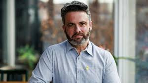 Call for ABC editors to answer to royal commission | Henderson backs scrutiny of ABC, SBS and oth…