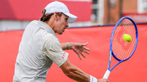 De Minaur at Queen’s: Aussie No. 1 feeling dangerous | ATP Tennis Preview: HSBC Championships &…