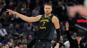 Kristaps Porzingis agrees to 2-year, $40M deal with Warriors | Kristaps Porzingis, Warriors Agree…