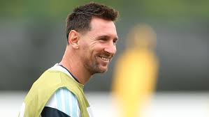 Live: Lionel Messi on cusp of more World Cup history as Argentina faces Austria | France World Cu…