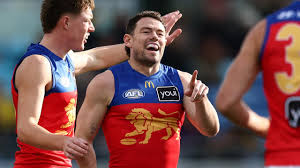 Pies blow rivals out of the park with huge $3m offer for Neale | Future coaches in AFL program, i…
