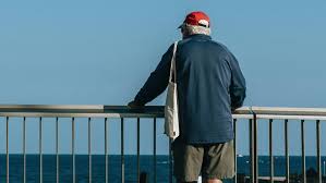 The pros and cons of retiring overseas with your pension | ‘I didn’t have a life’: Pensioner move…