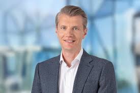 KPMG appoints new CEO as massive job cuts loom | KPMG announces new CEO following audit scandal f…