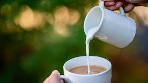 Major milk company fined for misleading consumers about fresh milk | Lactalis fined five-figure s…