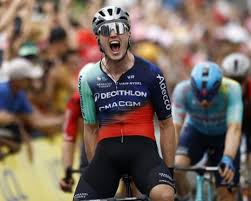Olav Kooij claims Tour de France stage five with Tourmalet test looming large | Tour de France 20…
