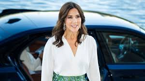 Queen Mary offers a rare glimpse inside the Danish royal family’s idyllic summer retreat | Queen …
